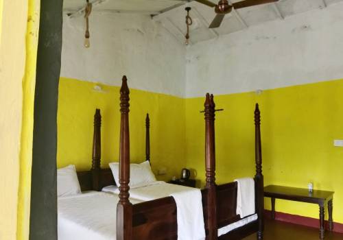 Mud-cottage-Desia-Deomali